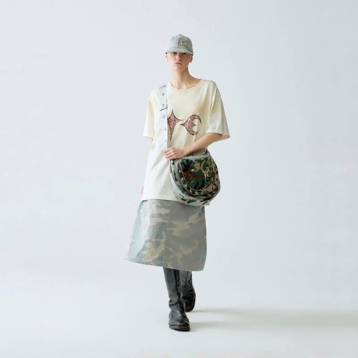 【関送無料】 Thug Club Survivor Rock ロゴ 半袖 Tシャツ Buy Thug Club Survivor Rock T-Shirt 'Black' - TC25TS1402 | GOAT