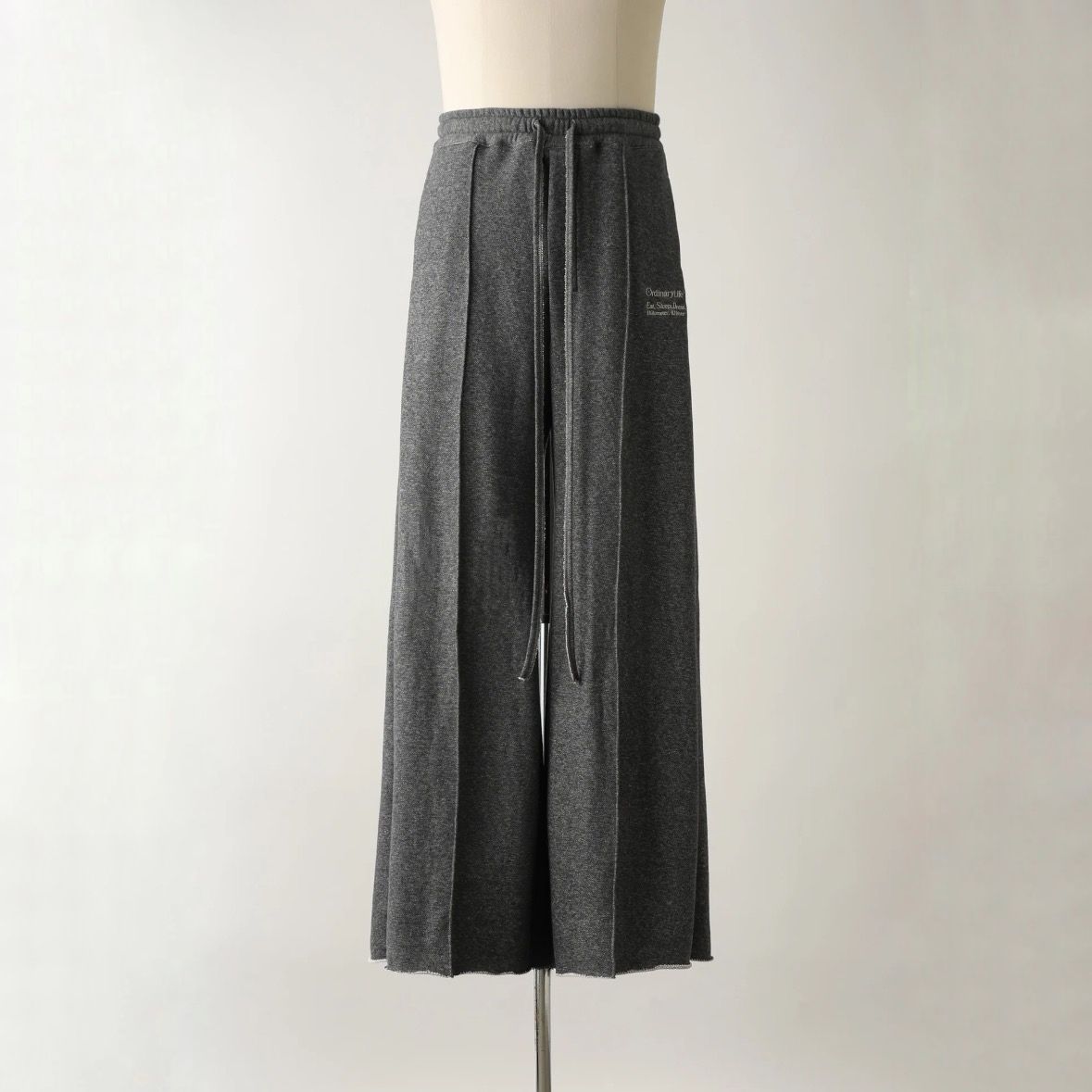 【残りわずか】Ordinary Home Pantalon