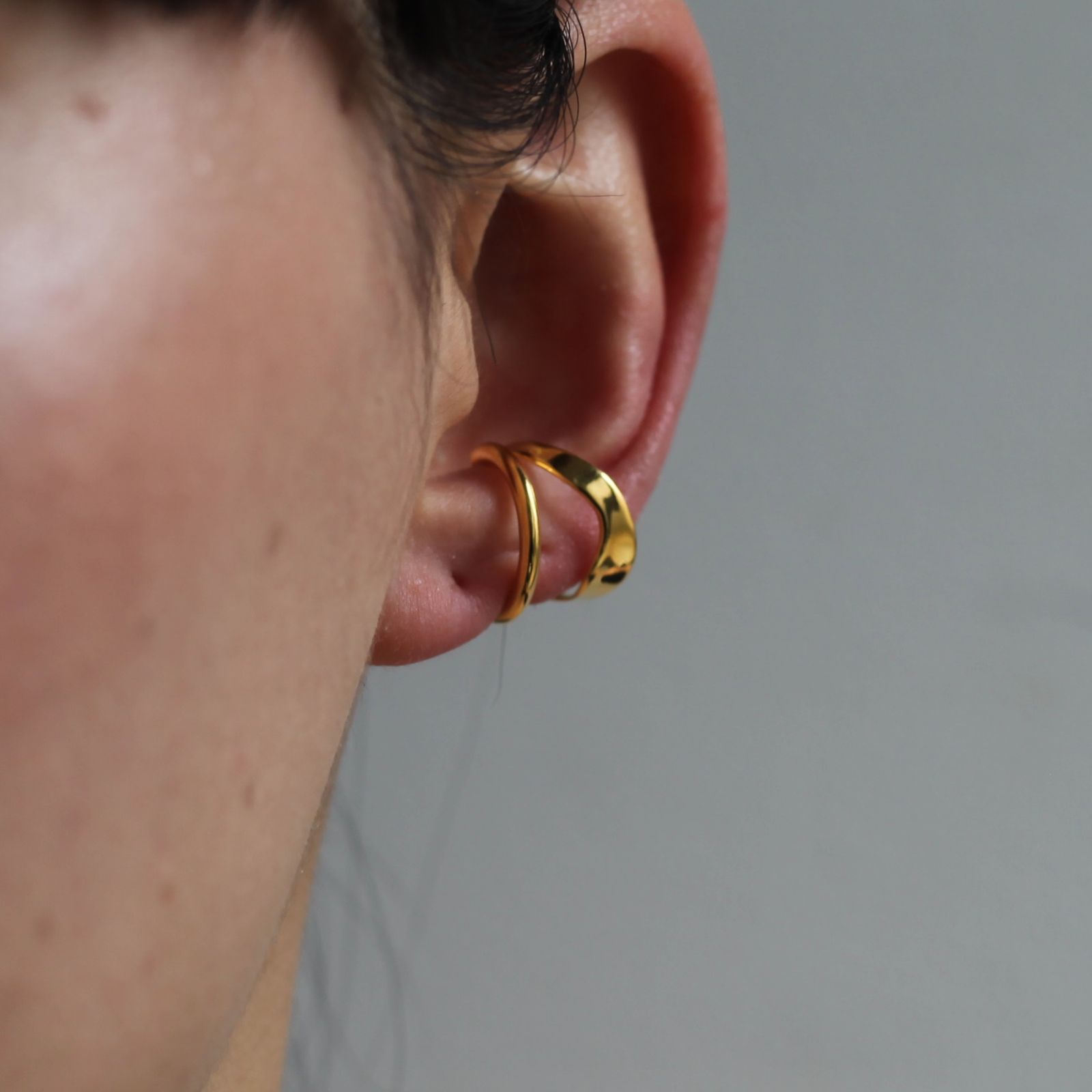 MARIA BLACK - 【残り一点】Ripples Ear Cuff(GOLD) | ACRMTSM ONLINE