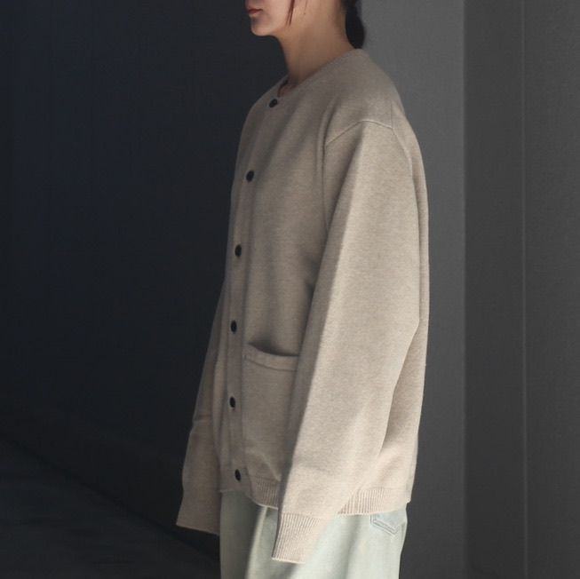 【残りわずか】Extra Fine Wool Knit Crew Neck Cardigan