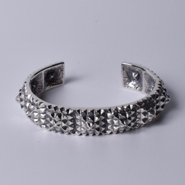 【お取り寄せ注文可能】Element Of Instinct 3 Bangle(SILVER)