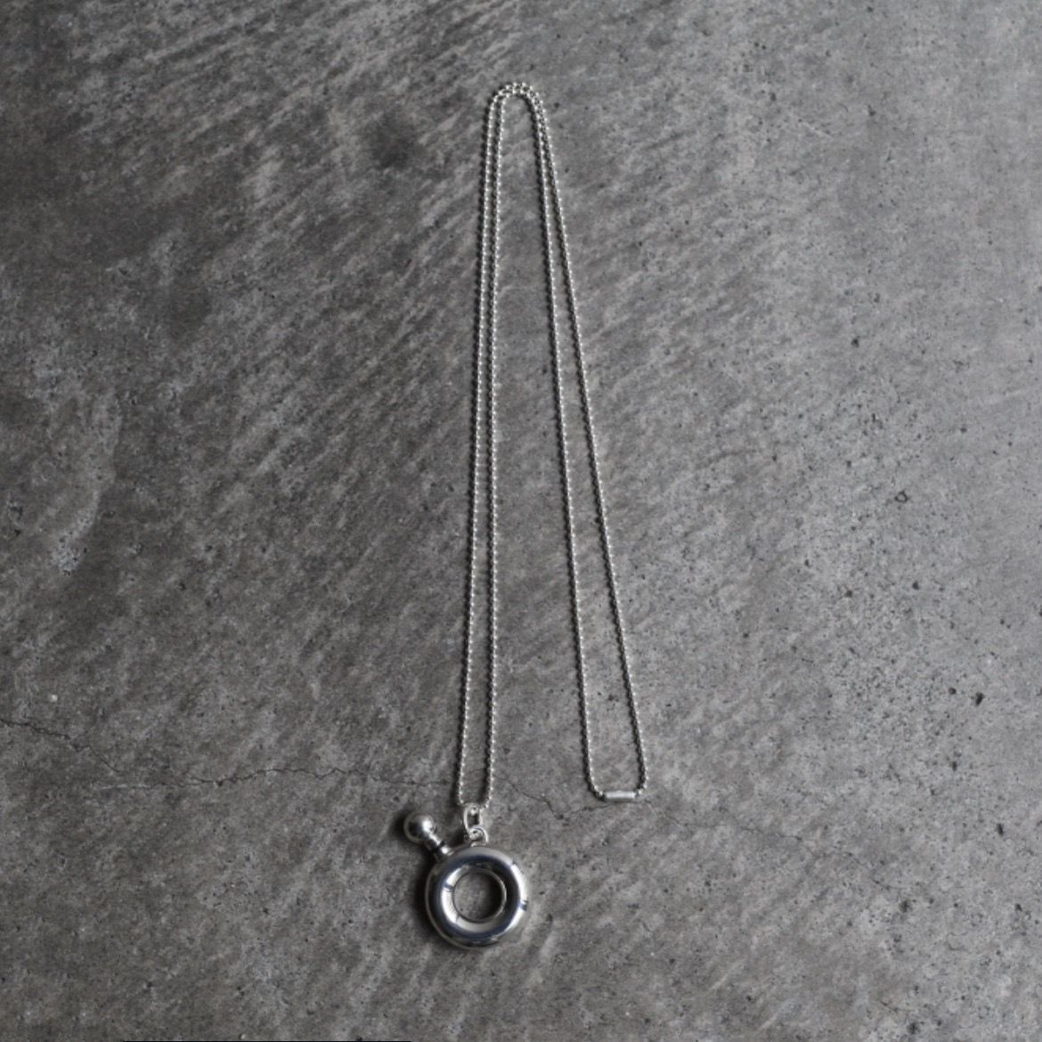 【残り一点】Modern Perfume Bottle Necklace