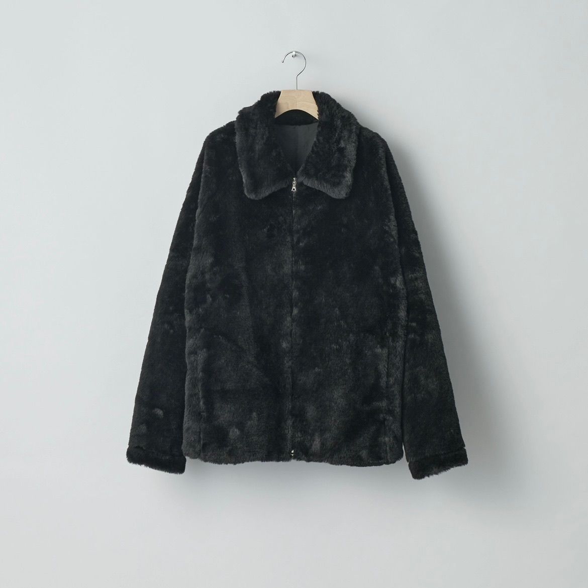 【残りわずか】Acrylic Fur Jacket