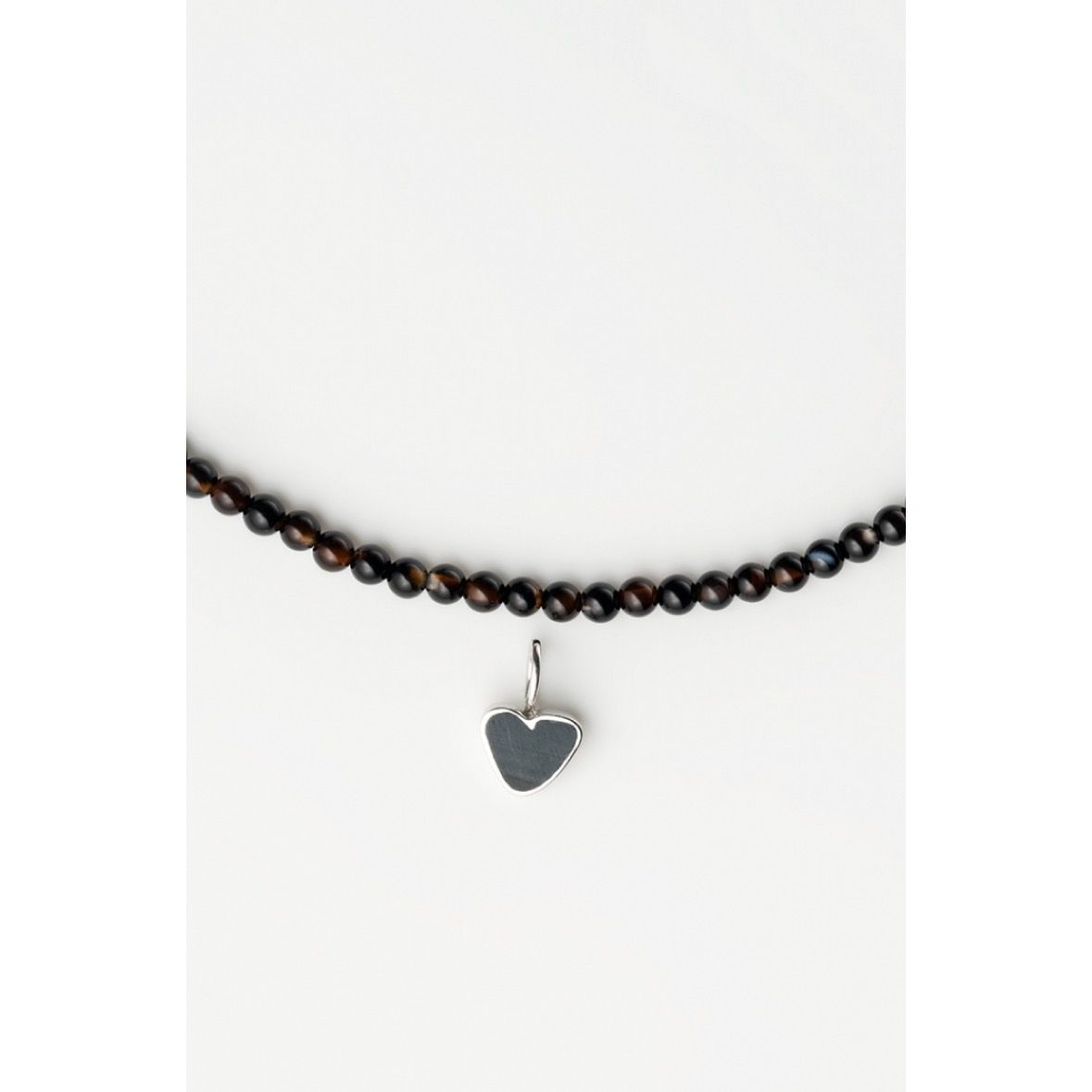 【お取り寄せ注文可能】How Raw Heart Charm Round Stone Necklace
