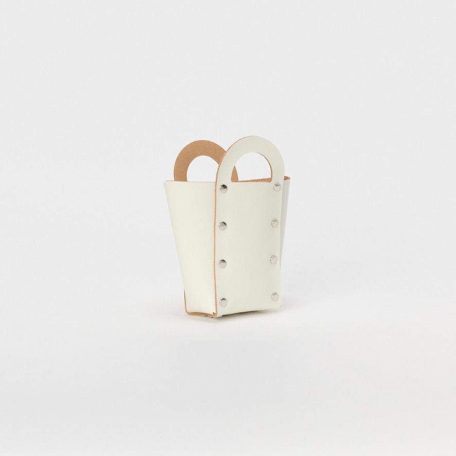 【次回入荷9月下旬予定】Assemble Daikei Hand Bag_S(WHITE)