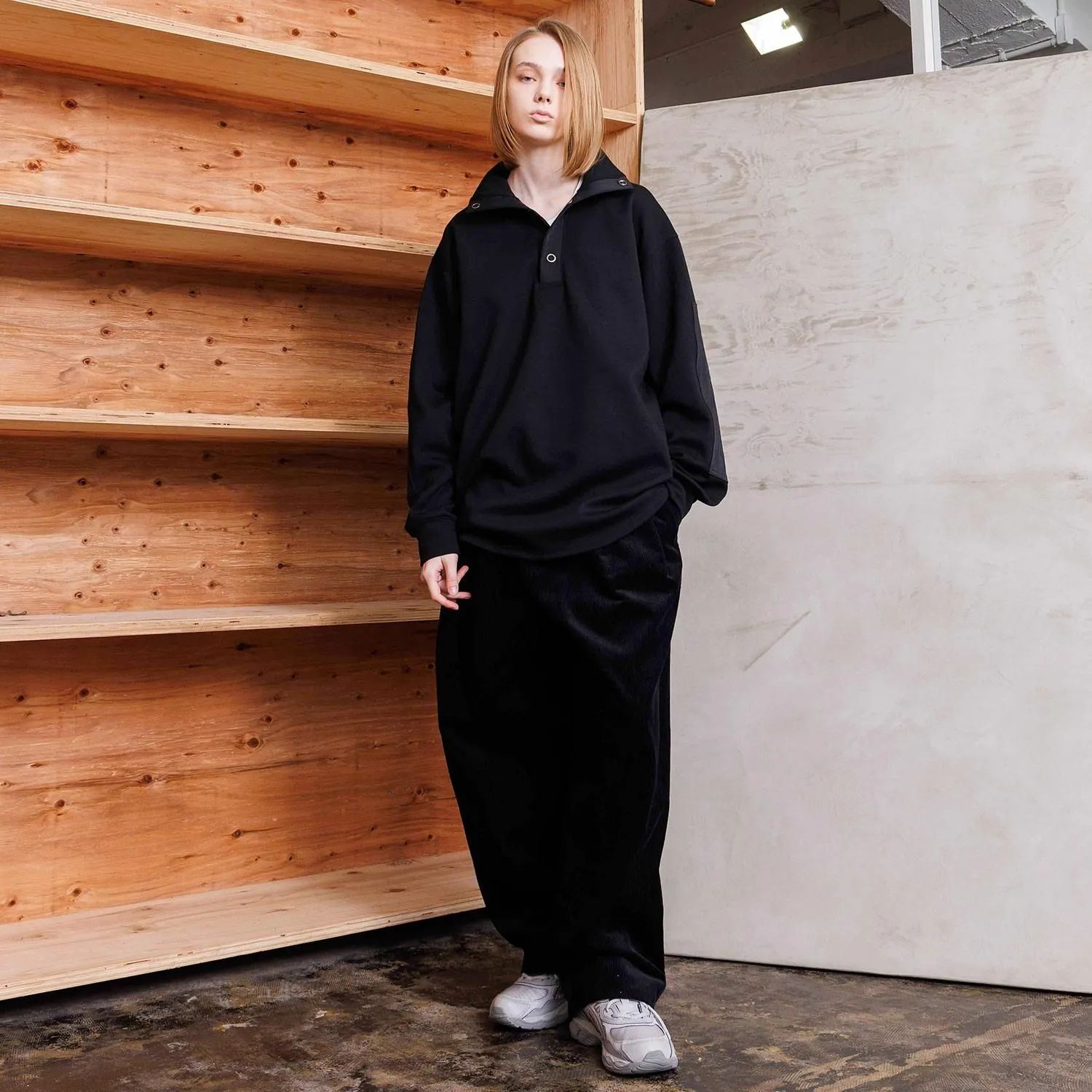 【残り一点】オーバーサイズハイネックL/S
