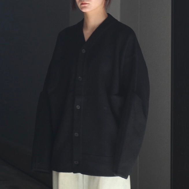 【残りわずか】Extra Fine Wool Knit Tucked Cardigan