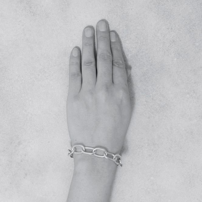 【お取り寄せ注文可能】Oval Link T-Bar Bracelet(WHITE)