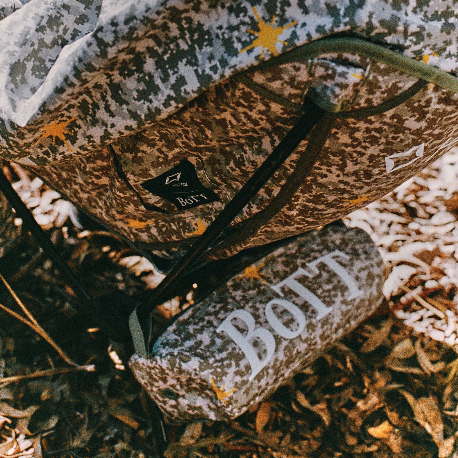 【残りわずか】BoTT×HELINOX Tac. Chair