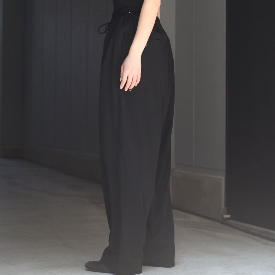 【残り一点】新定番紐パンツ(Taタキシード)