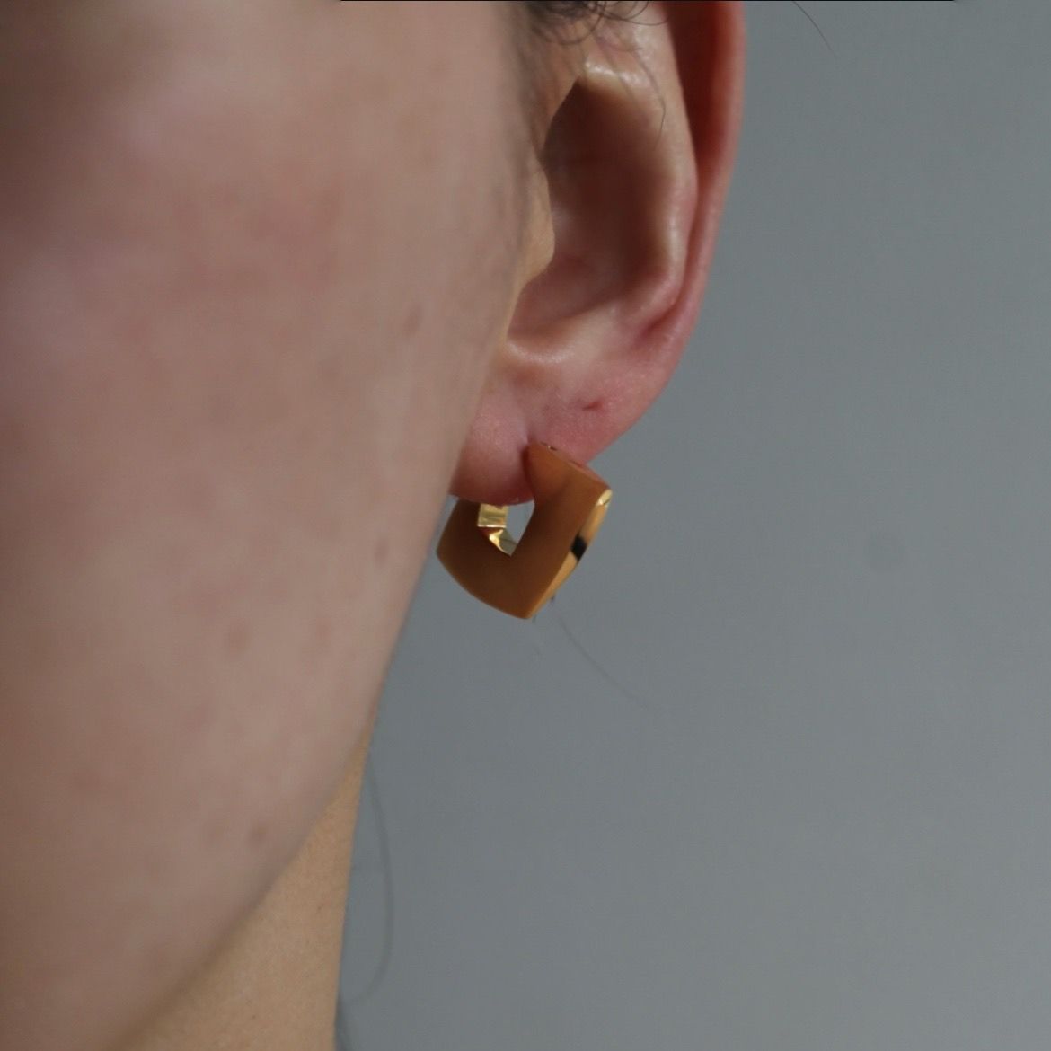 【残り一点】YU-KIN Diamond Shape Earrings(両耳用）