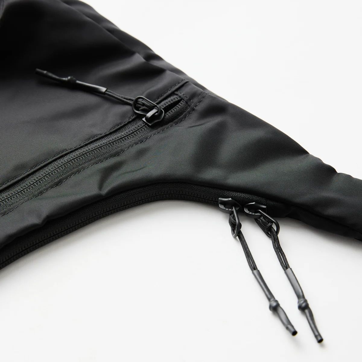 【残り一点】Nylon Crossbody Bag