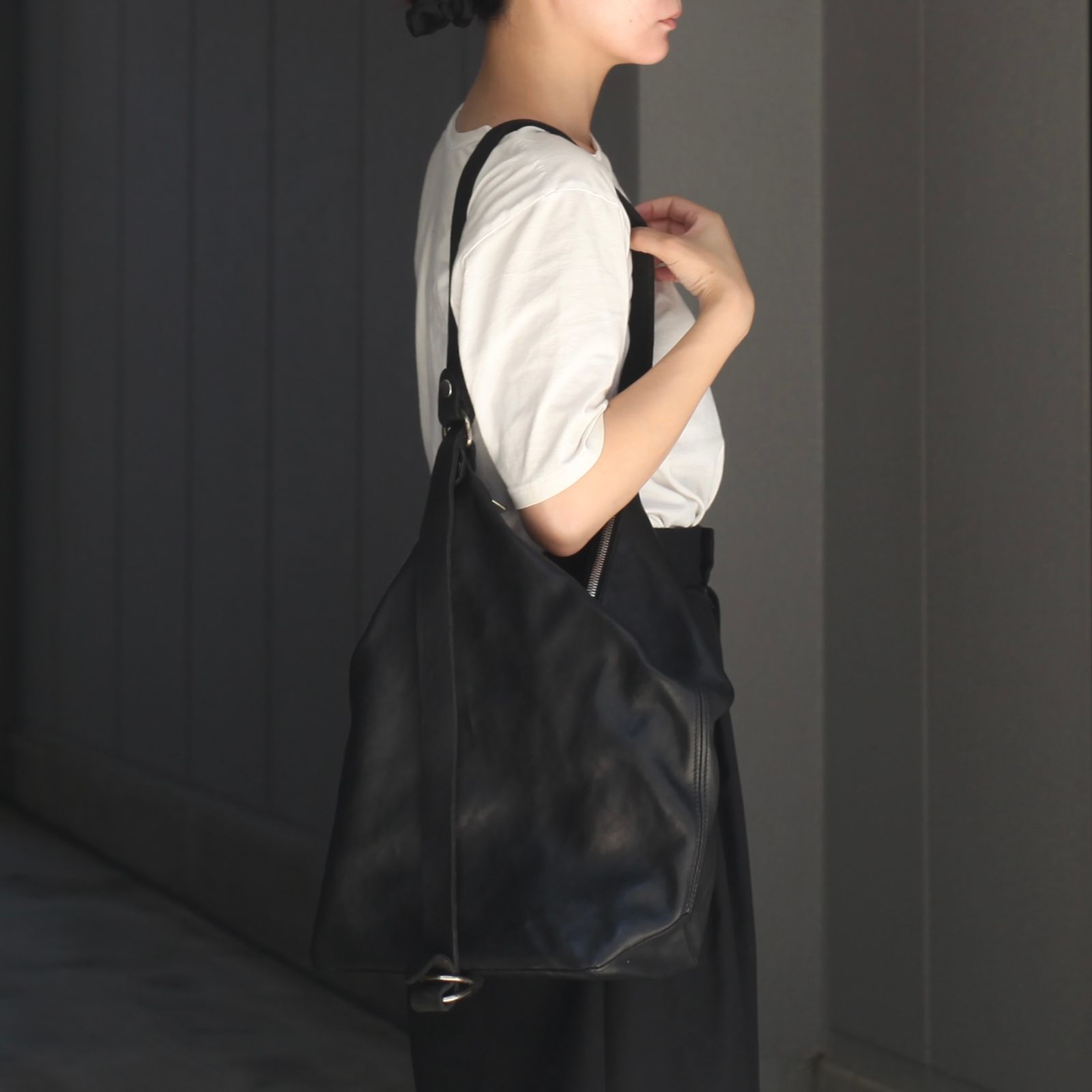 【残り一点】Hobo Crossbody Bag(SOFT HORSE FULL GRAIN)