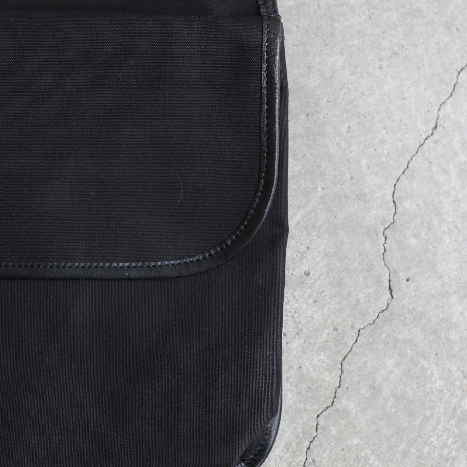 YOKE - 【残り一点】Canvas Shoulder Bag | ACRMTSM ONLINE STORE