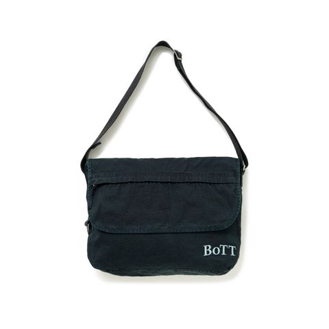 【残りわずか】Washed Shoulder Bag