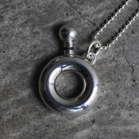 【残り一点】Modern Perfume Bottle Necklace