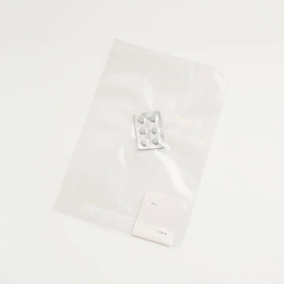 【残り一点】Leather Magnet “TABLET”