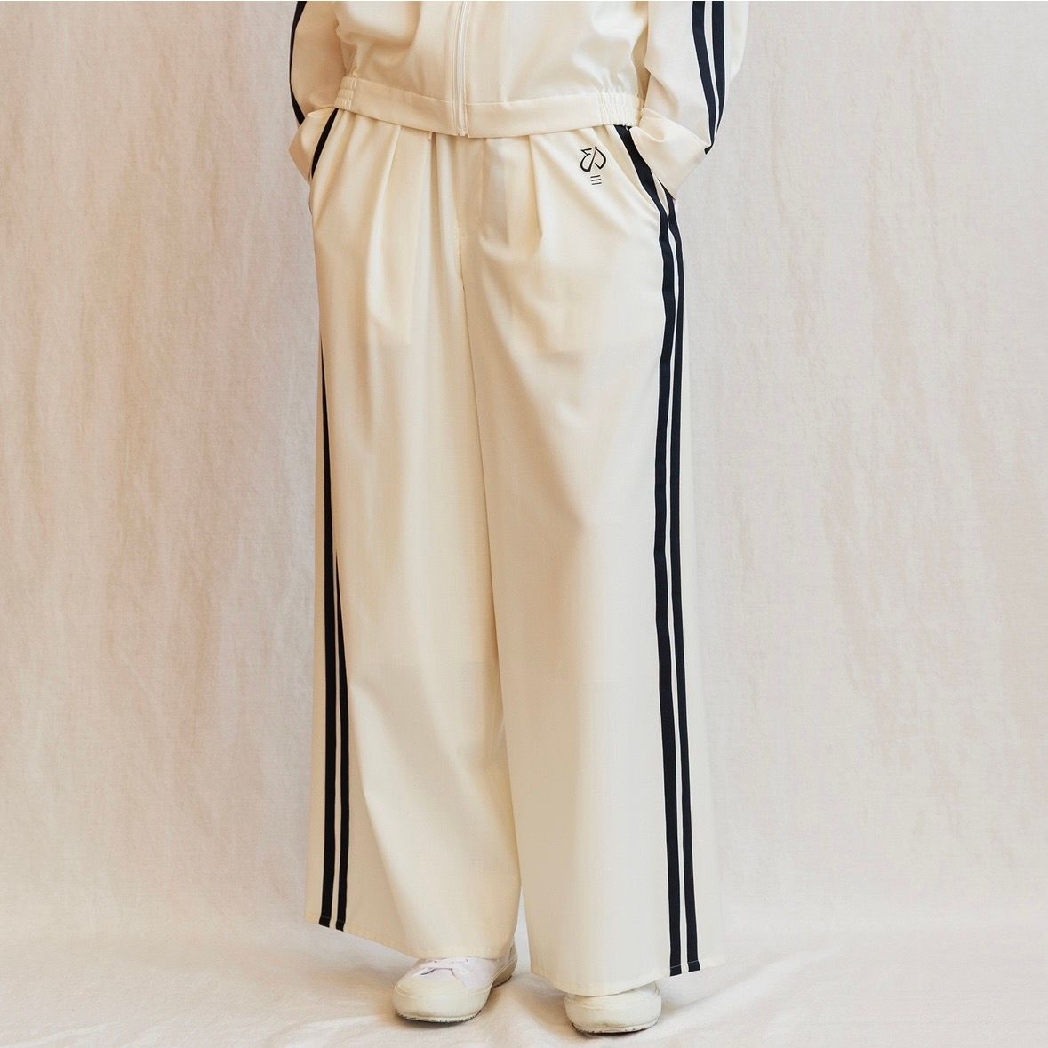 【残り一点】Track Pants