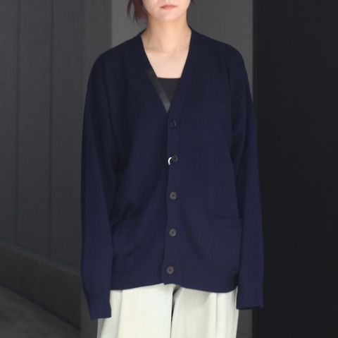 【残り一点】Fine Gauge Cardigan