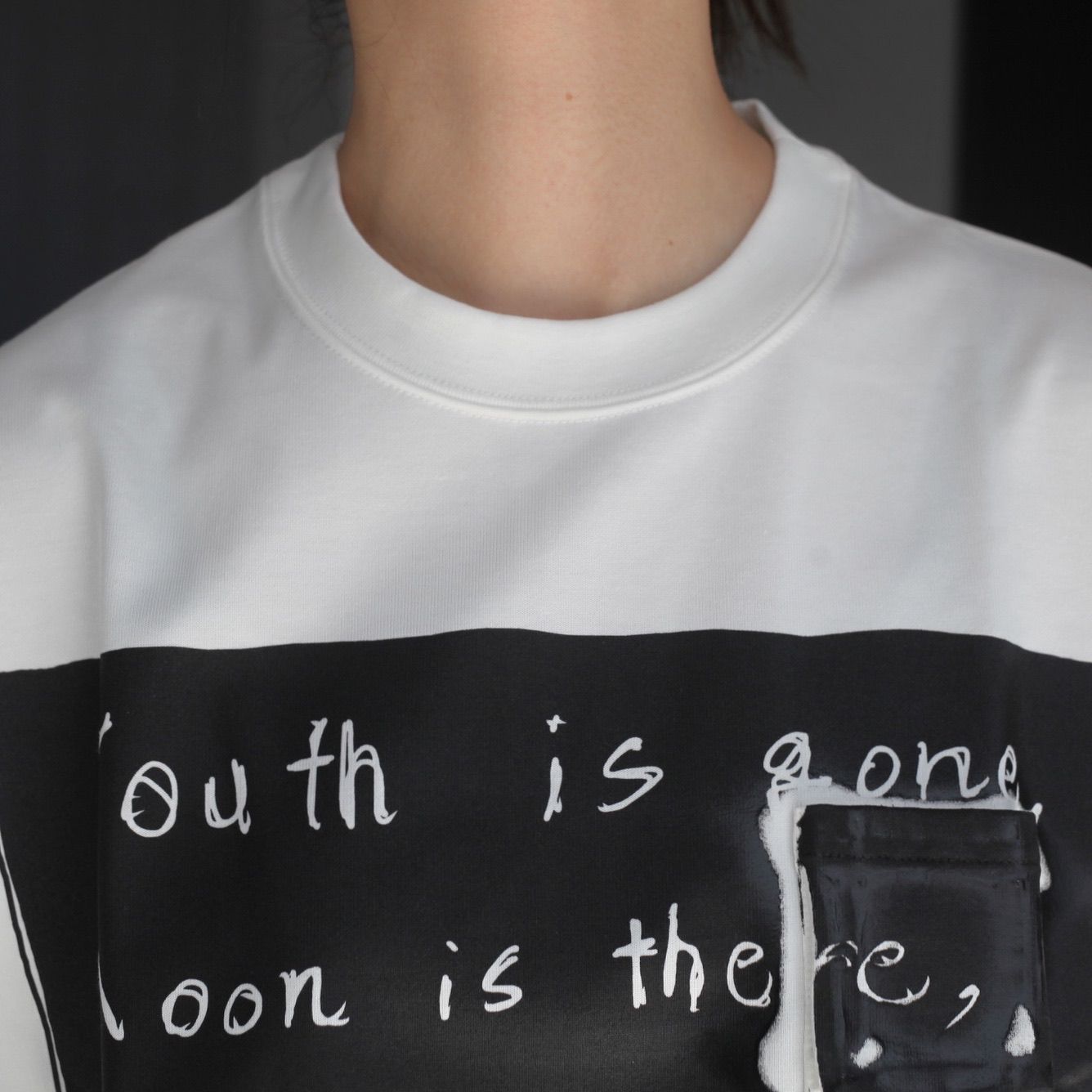 【残り一点】Statement IN December Cigarette Pocket Tee