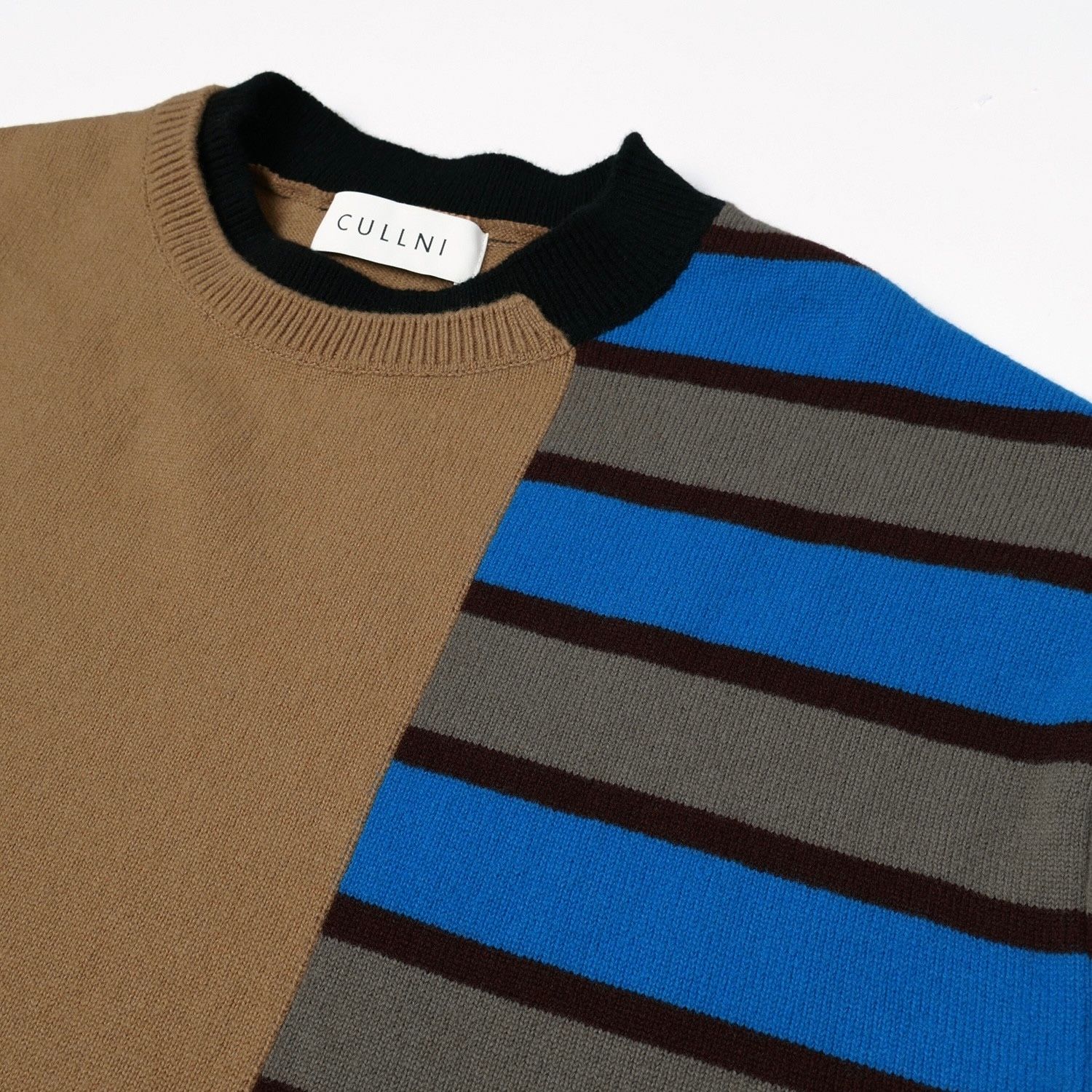 【残り一点】Asymmetrical Border Layered Rib Pullover Knit