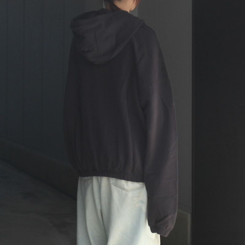 【再販売通知受付可能】Masked Logo Hoodie
