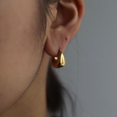 【残りわずか】Square Moon Hoop Earrings(両耳用）