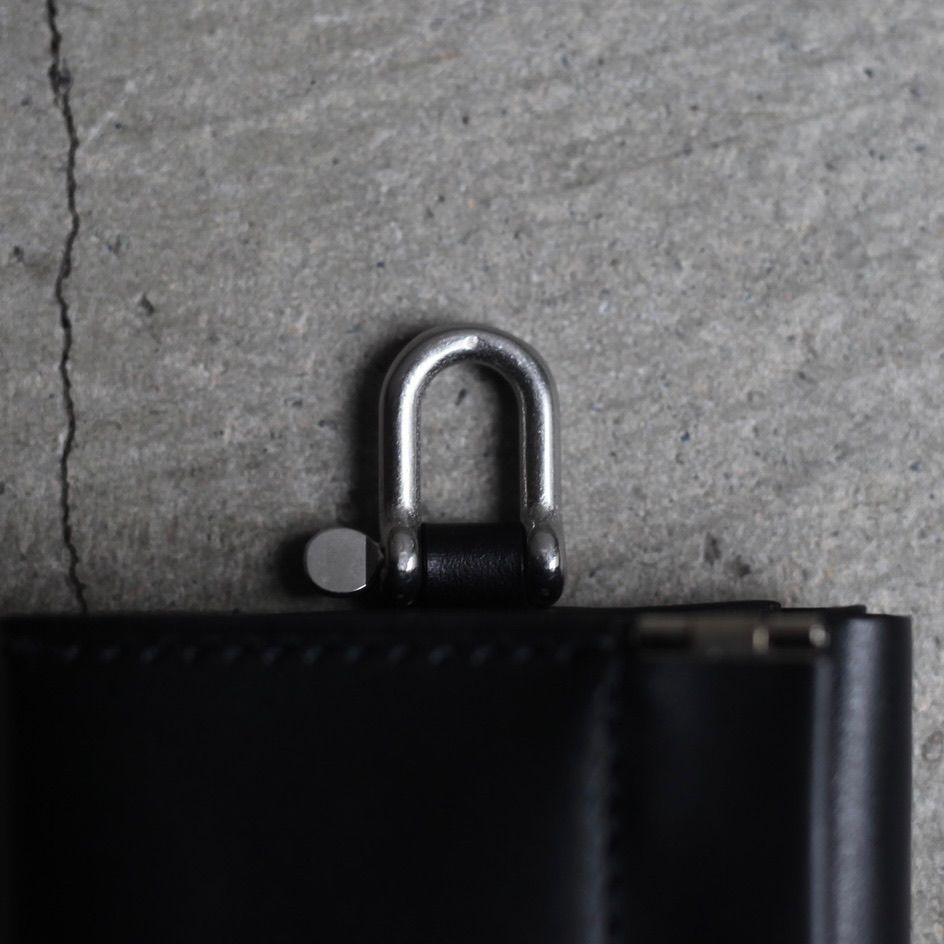 【残りわずか】Shackle Trifold Wallet(DERRICK)
