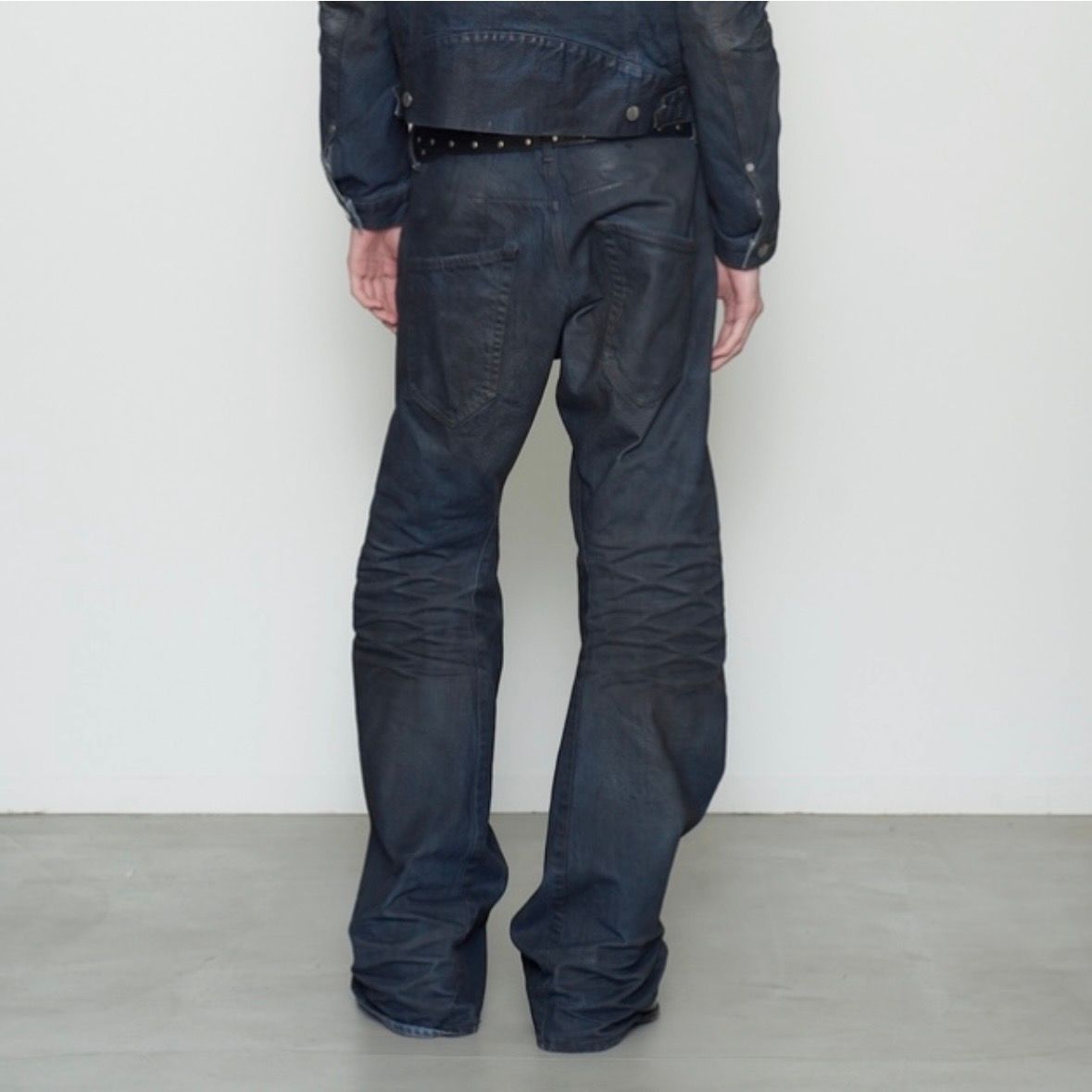 【残りわずか】3D Twisted Jeans