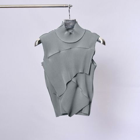 【残り一点】Todo Wave Sleeveless High Neck Top