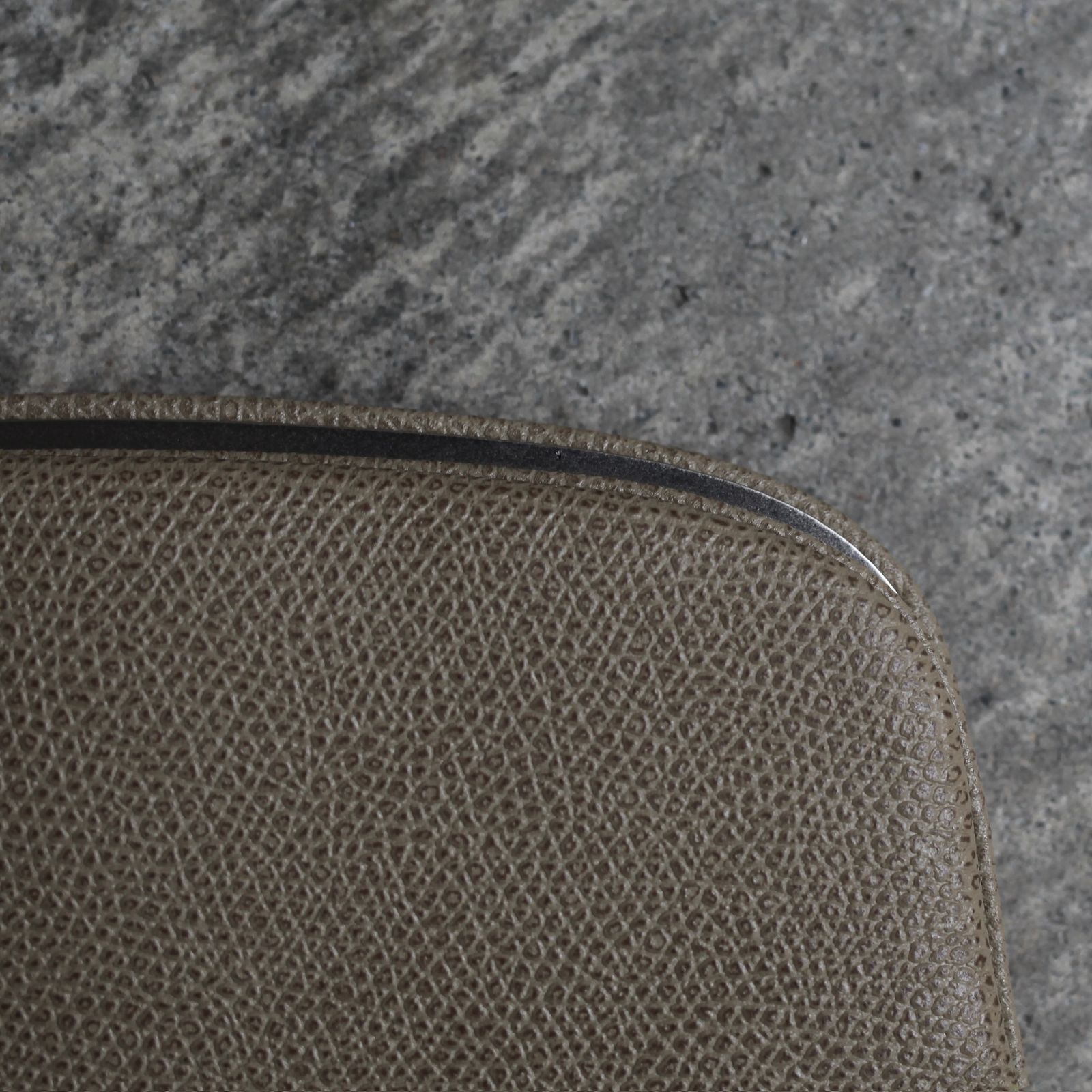【残り一点】Snap Slim Wallet M(DEG/VAL)