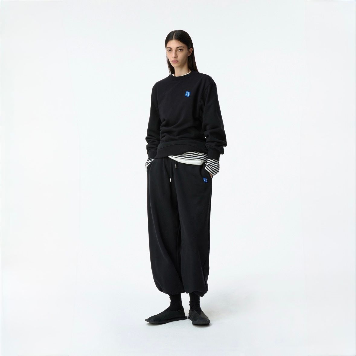 【残り一点】Sig; BL Tag Sweatshirt 01