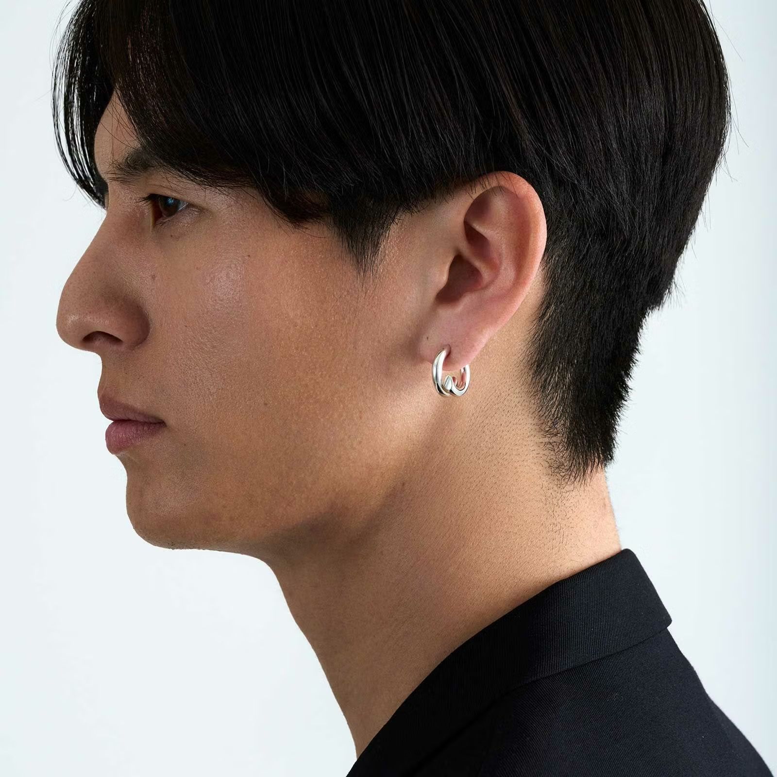 【お取り寄せ注文可能】Intersect Hoop Pierce