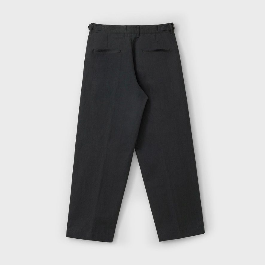 【残り一点】Officer Curved Chino Pants