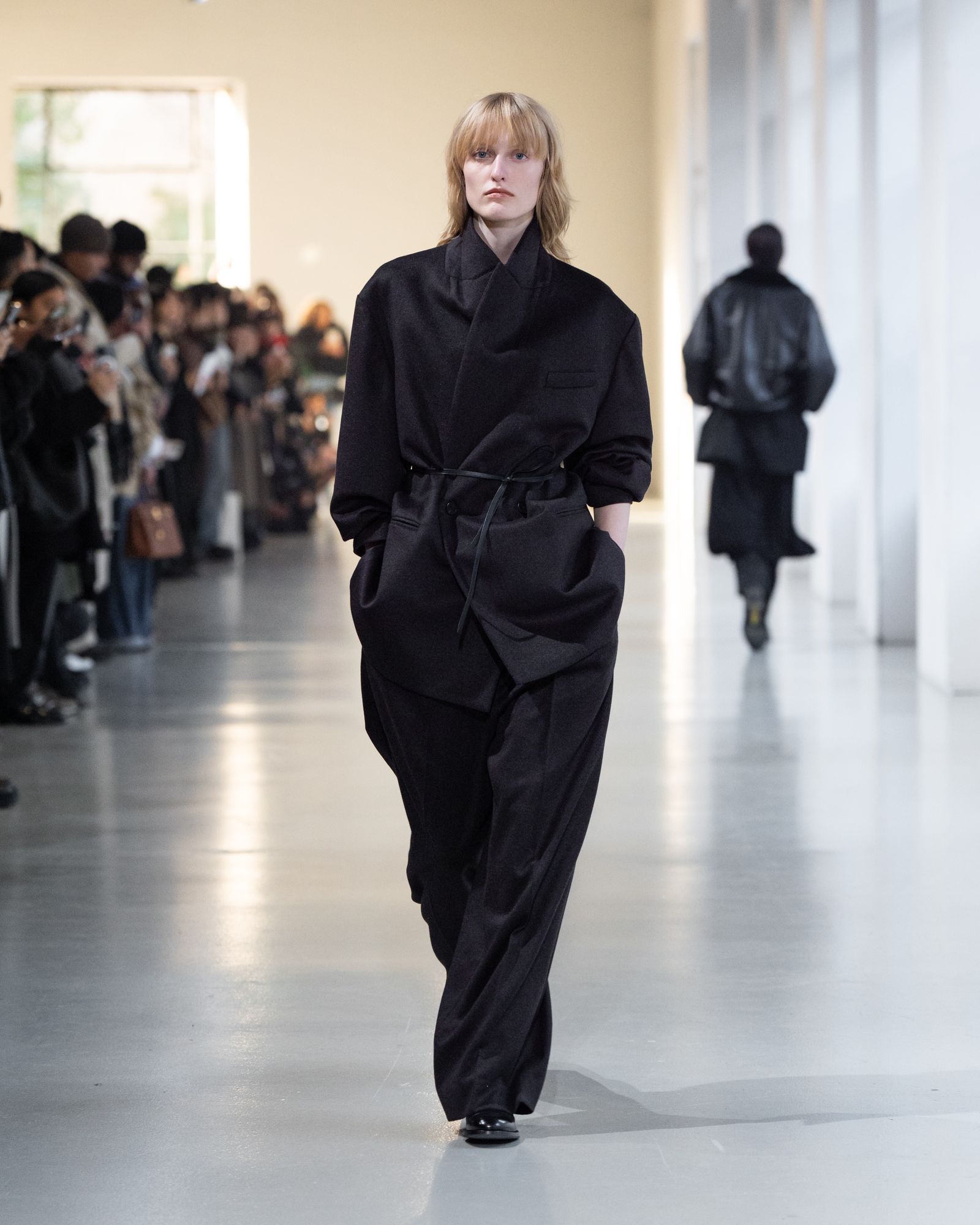 ssstein - 【残り一点】Pure Cashmere Back Slash Peak Lapel Jacket