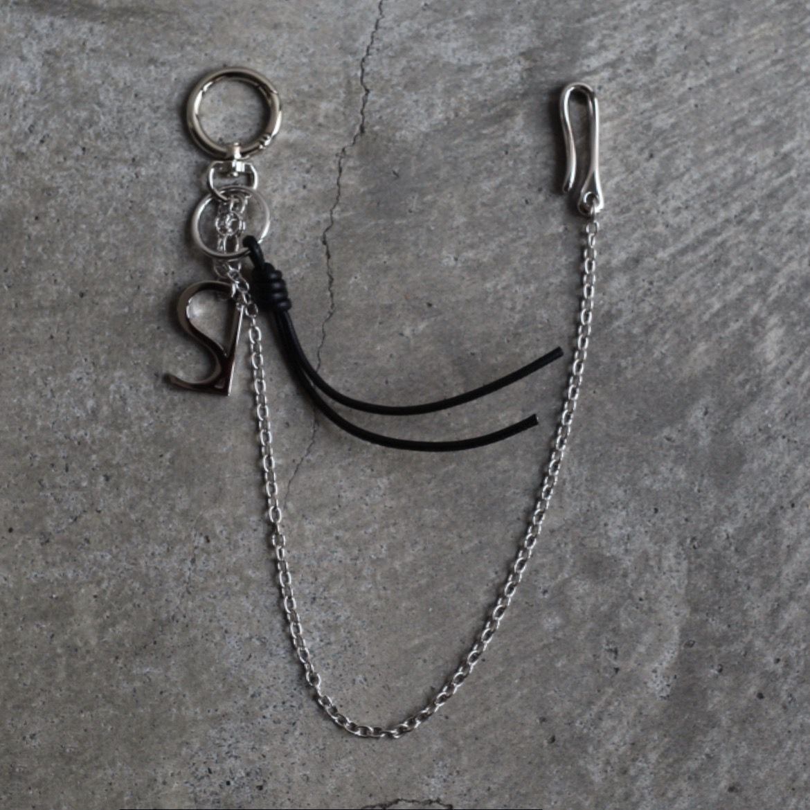 【残り一点】Metal Logo Wallet Chain