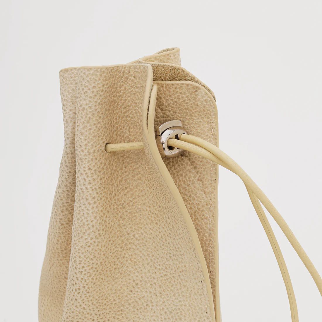 【再販売通知受付可能】Herrie Kinchaku Pouch_XXS(SHIRO)
