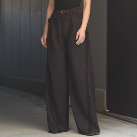 【残り一点】Slash Seam Twist Wide Trousers(VIRGIN WOOL)