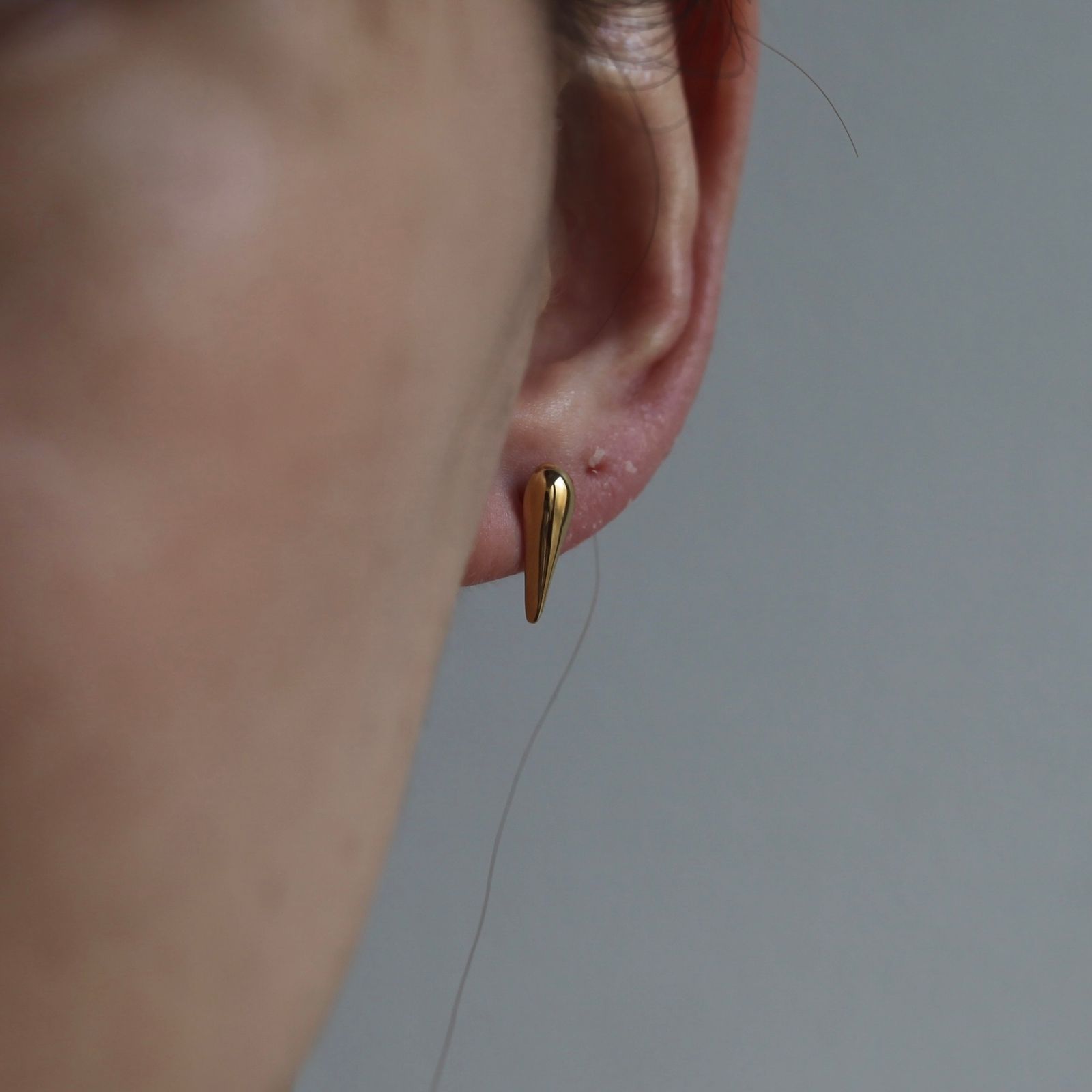 【残り一点】Mate Stud(GOLD)