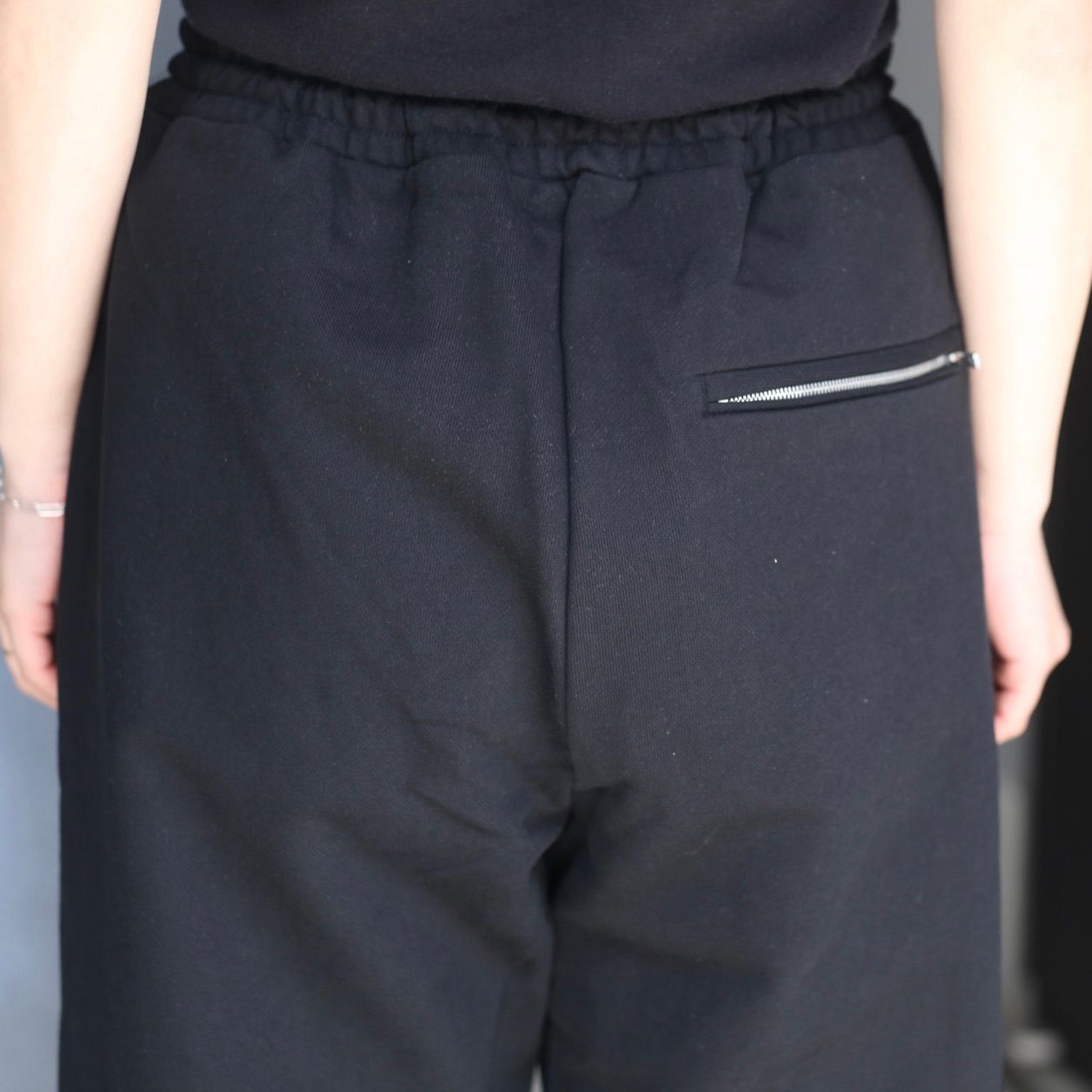 【残り一点】8.0 Sweat Pants Right