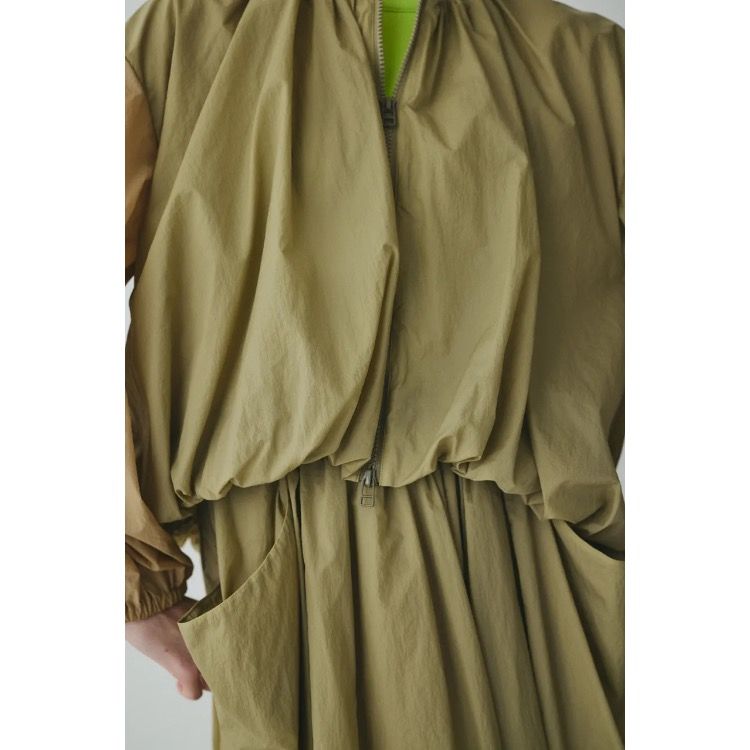 【残り一点】Balloon Hem Nylon Blouson