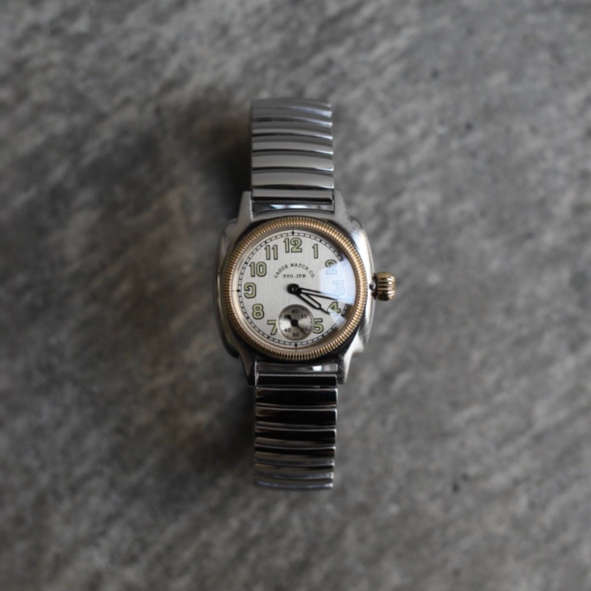 VAGUE WATCH CO. - 【残り一点】Coussin Early Extension(MEN/文字盤