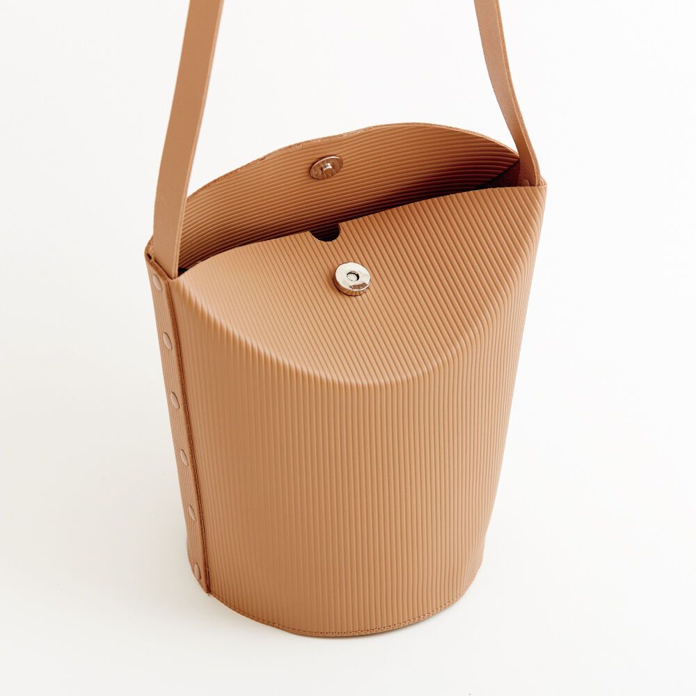 【残り一点】Cardboard Tube Shoulder Bag