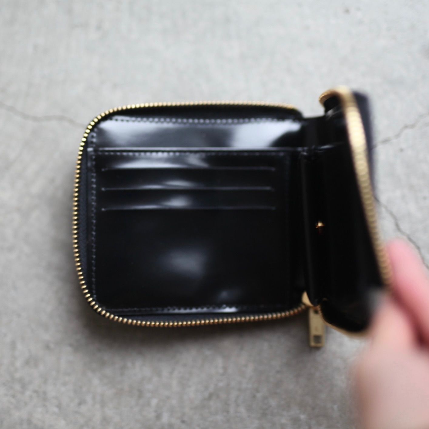 【残り一点】Zip Around Wallet