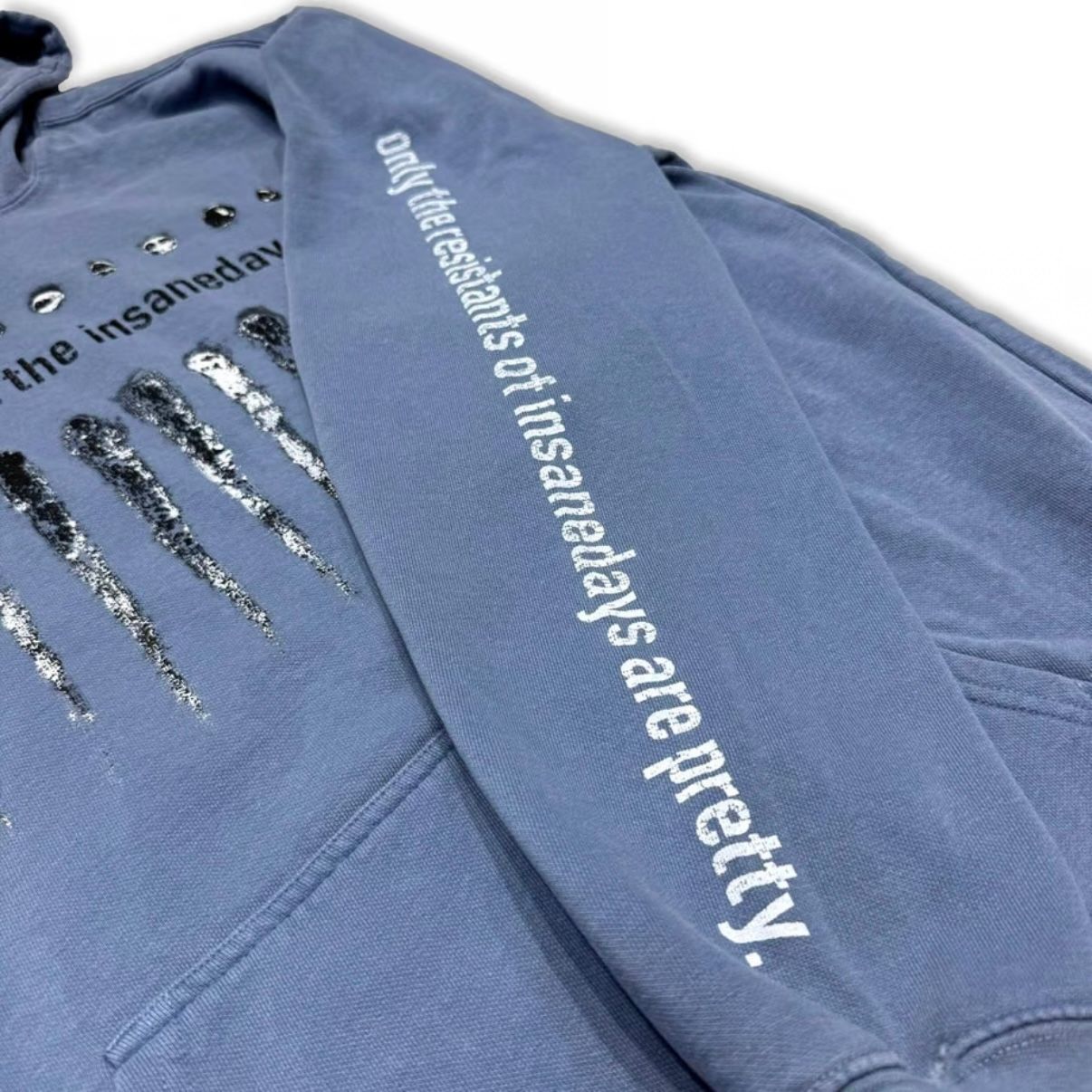 【残りわずか】Bootleg Hoodie