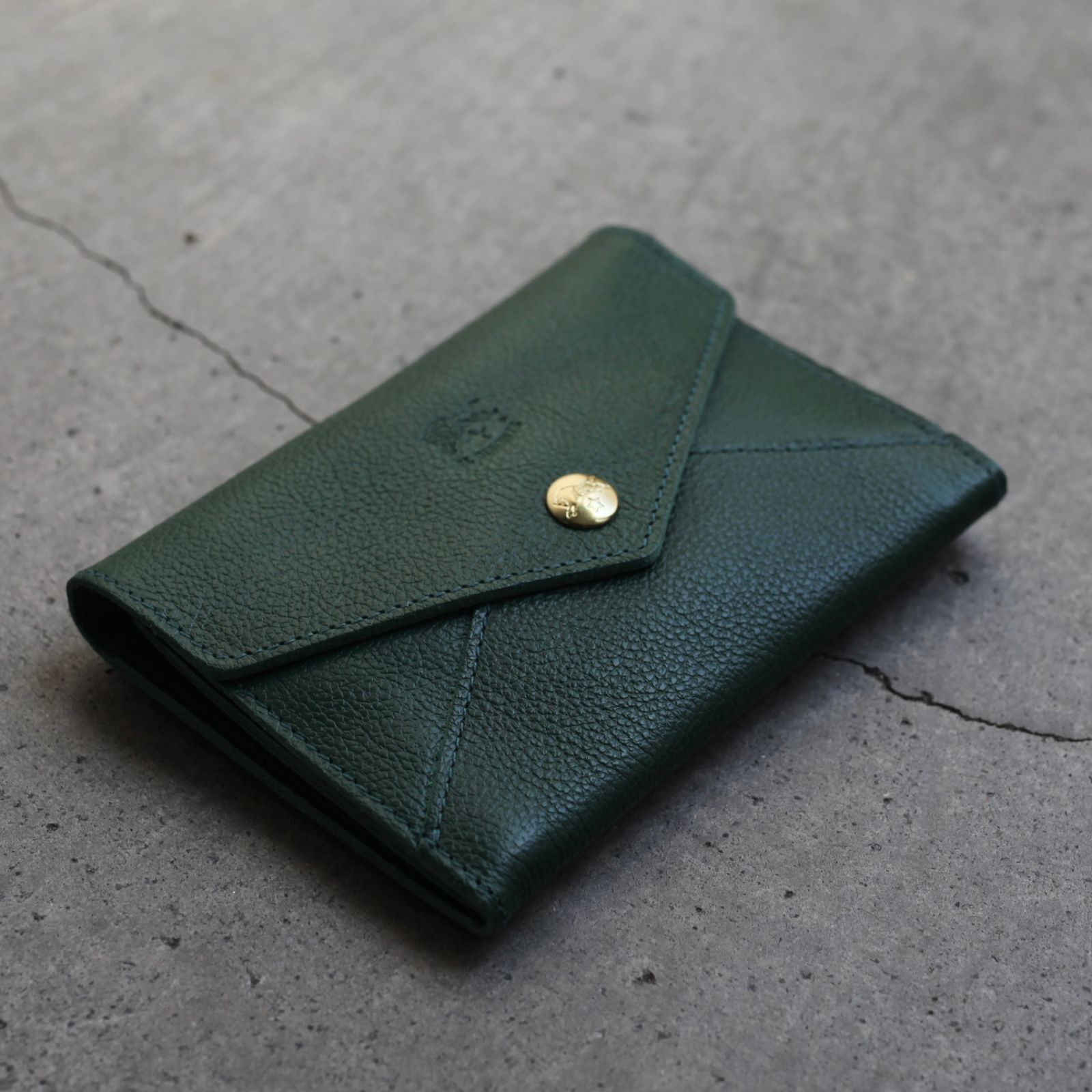 【残り一点】ミディアムウォレット