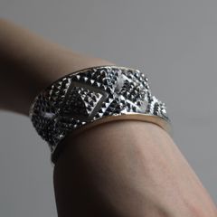 【お取り寄せ注文可能】Element Of Instinct 5 Bangle(SILVER)