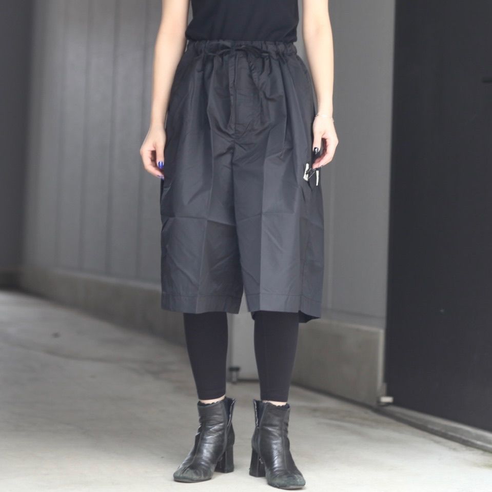 【残り一点】ナイロンタフタイージーショートパンツ