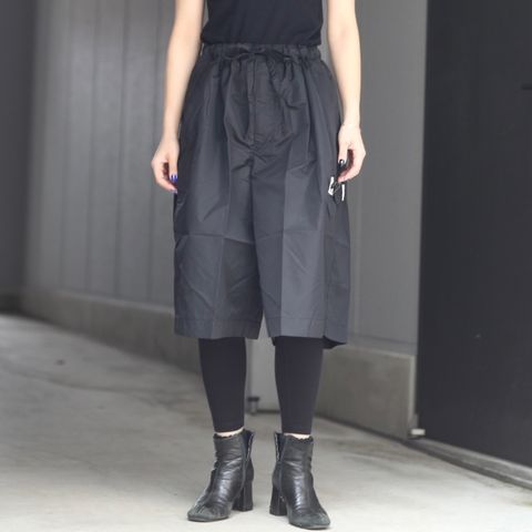 【残り一点】ナイロンタフタイージーショートパンツ
