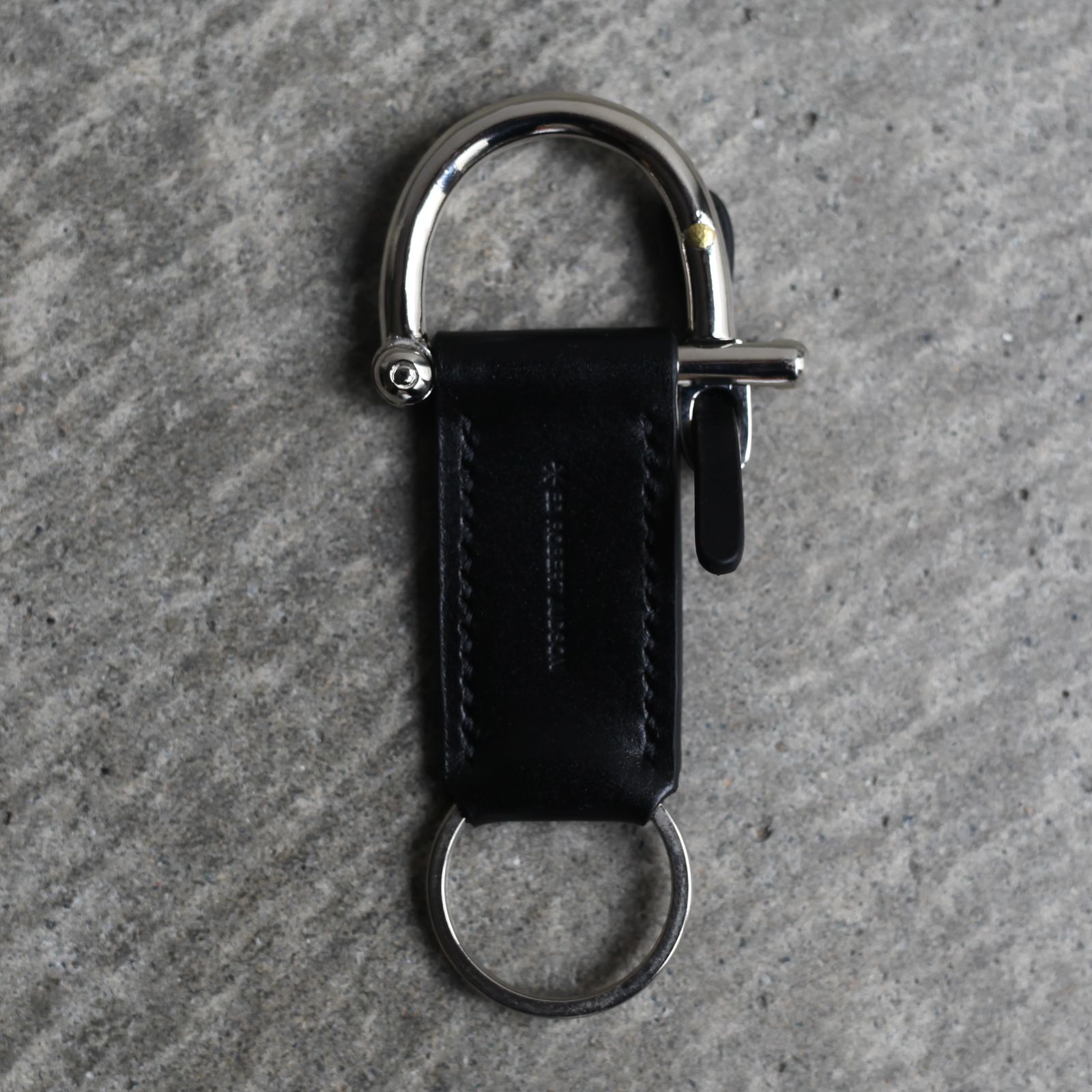 【再販売通知受付可能】Karabiner Key Holder(MARKA)